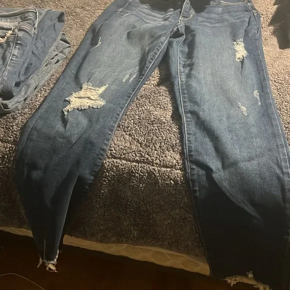 Judy Blue size 25 slim fit - Picture 2 of 3